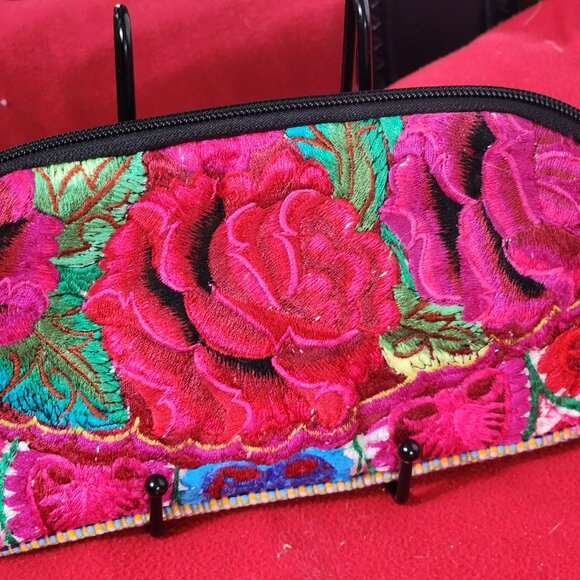 Handmade Guatemalan Embroidered Bright Floral / Stripes Clutch Makeup Bag Rose - Picture 5 of 16